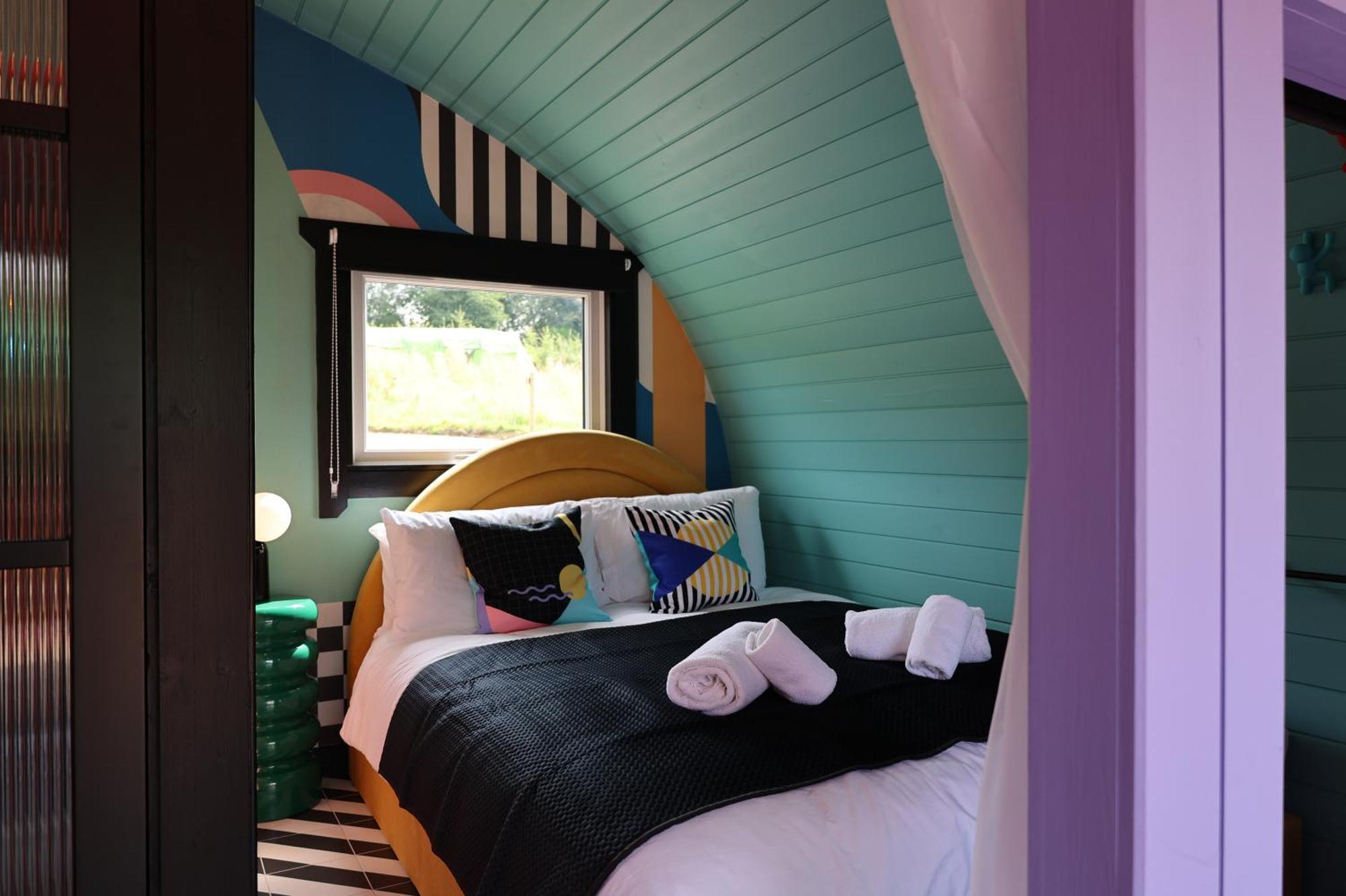 Ammonite Glamping Pod & Hot Tub Daire Hungerton Dış mekan fotoğraf